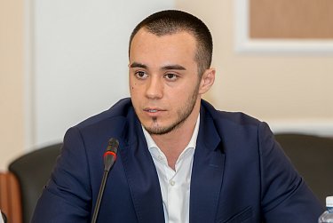 В Заксобе обсудили закон «О молодежной политике»